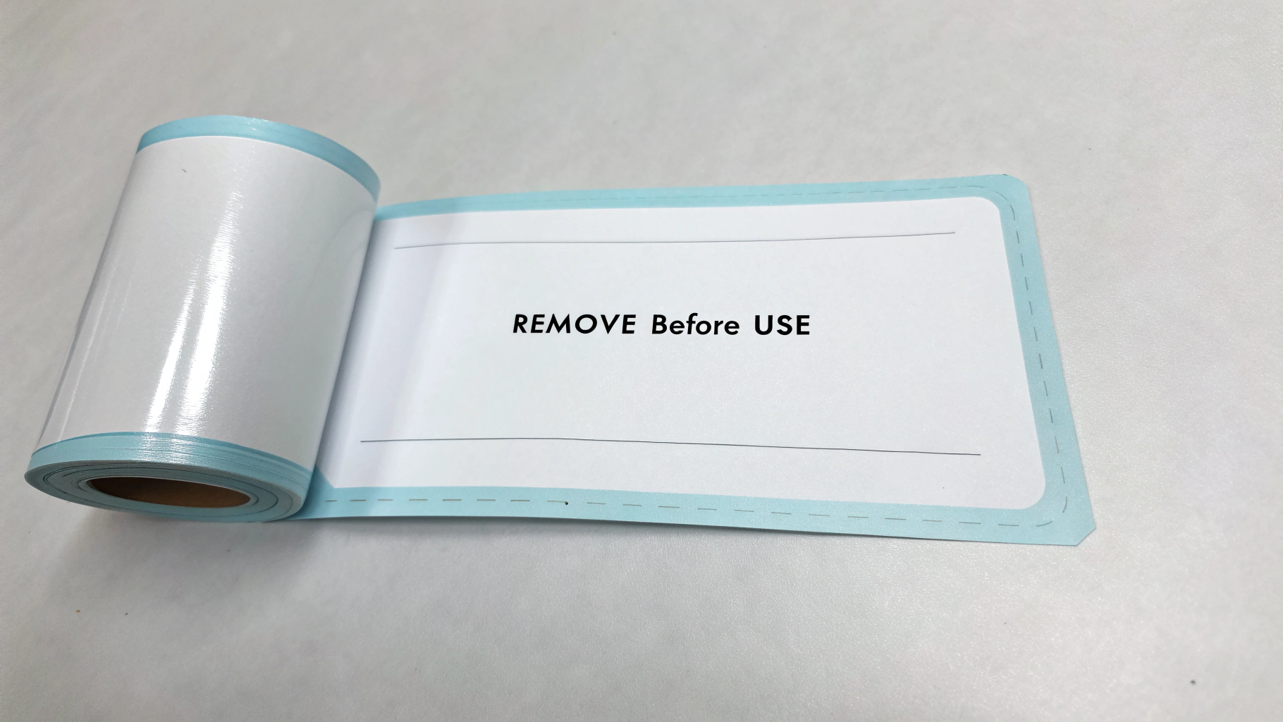 Lớp đế bảo vệ keo dán của cấu tạo sticker dán
